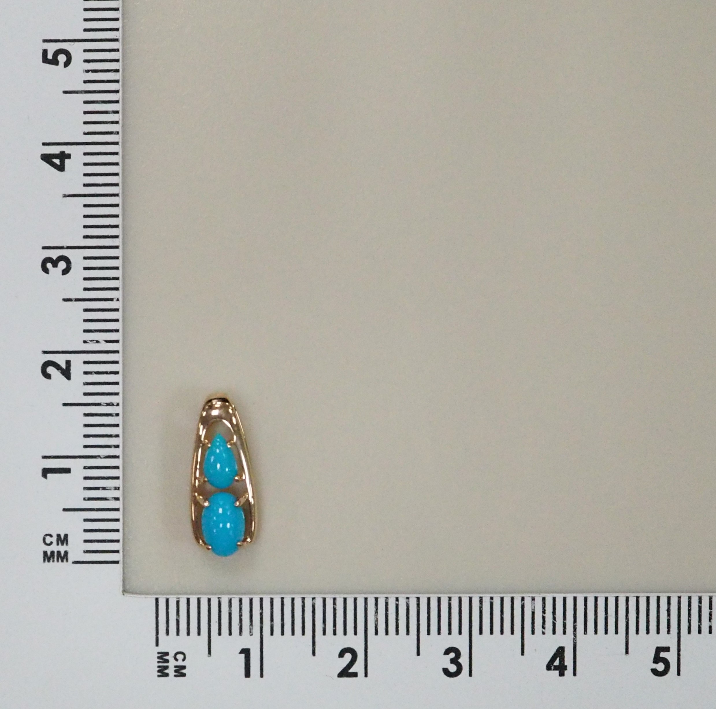 Подвеска из золота с бирюзой